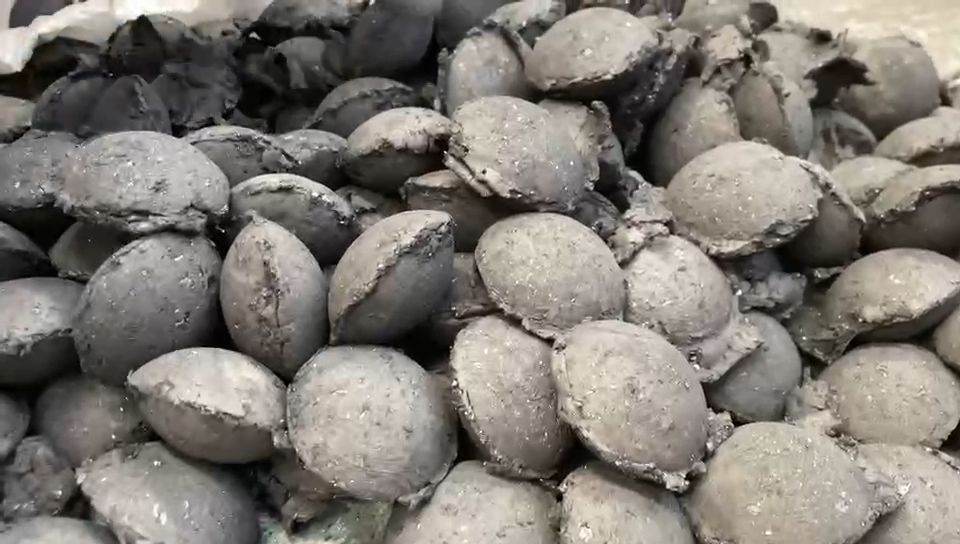 球團粘合劑和膨潤土有什么區(qū)別？